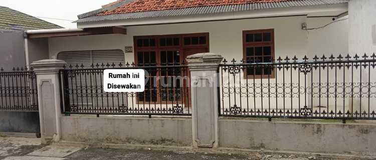 Di Sewa Kan Rumah Hunian Buat Akses 2 Mobil Ciracas Jakarta 1