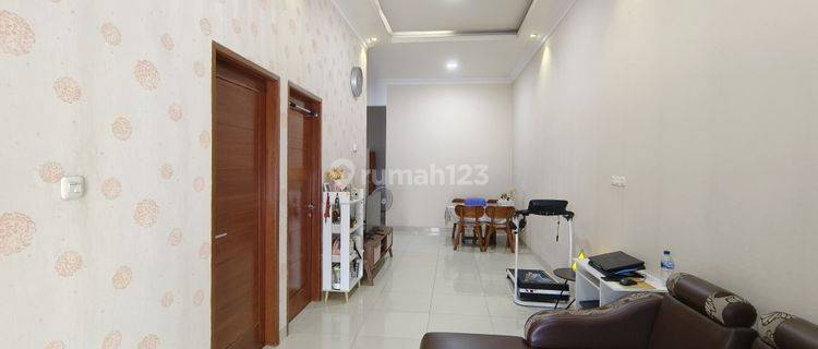 Rumah 1 Lantai SHM di Duta Garden Beverly Hills, Jakarta Barat 1