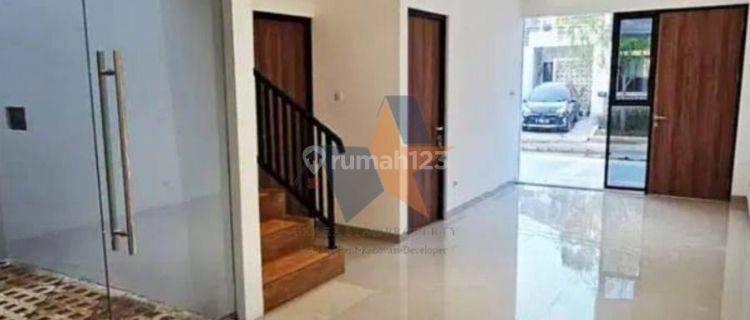 Rumah 2 Lantai Sudah Renovasi di Jl.Graha Bintaro dkt Tol Parigi Tangsel  1