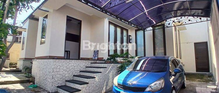 Exclusive 2 Storey Villa With Stunning Sea Views 1