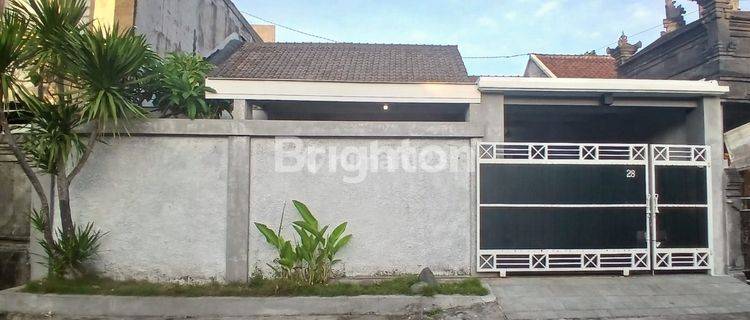 Rumah Cantik Full Furnished Dalam Perumahan di Jimbaran 1