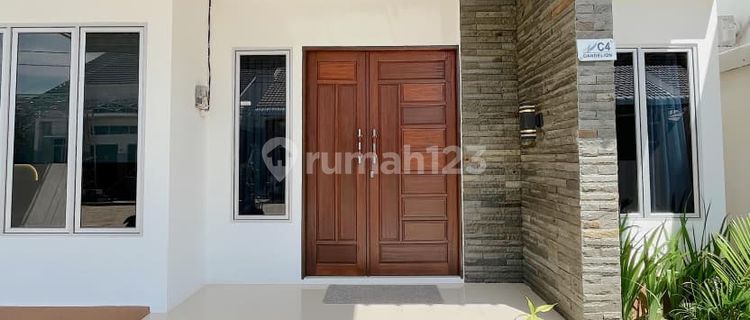 For Sale at a Loss, Mega Lavender House, Furnished, Good Condition 1