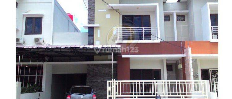 Disewakan Rumah Furnish Rapi Siap Huni Jl. Paris2  2lantai 1