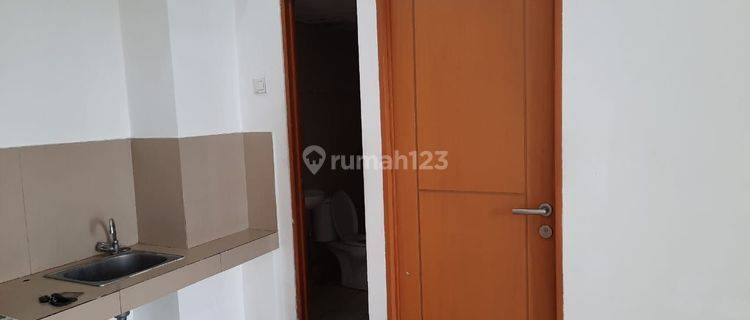 Apartemen The Nest Puri 2 BR Lantai Rendah City View Hoek 1