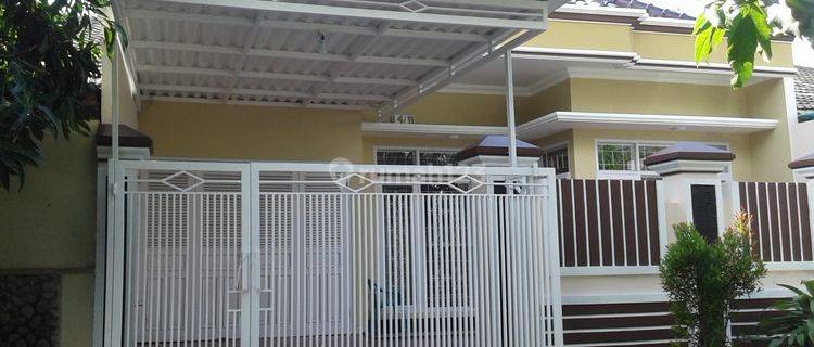 Disewa Rumah Taman Surya 2 Semi Furnished Rapi Bersih 1