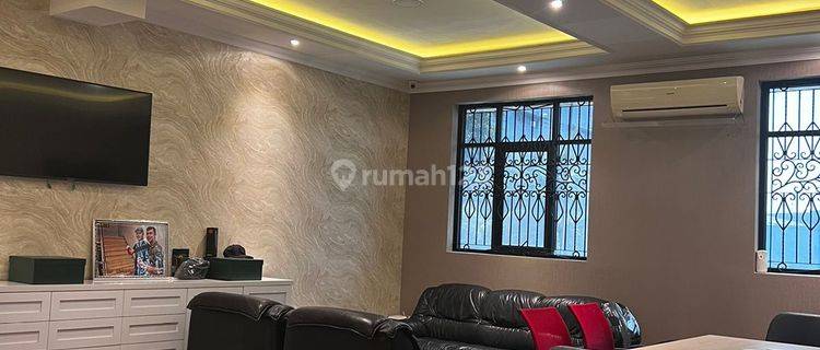 Dijual Gedung Kantor Wijaya Kusuma Grogol Siap Pakai Furnished 1