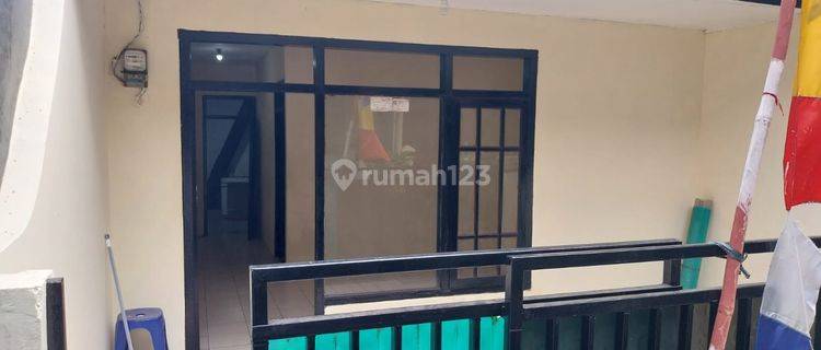 Rumah SHM Lokasi Strategis di Cikoko, Pancoran, Jakarta Selatan 1