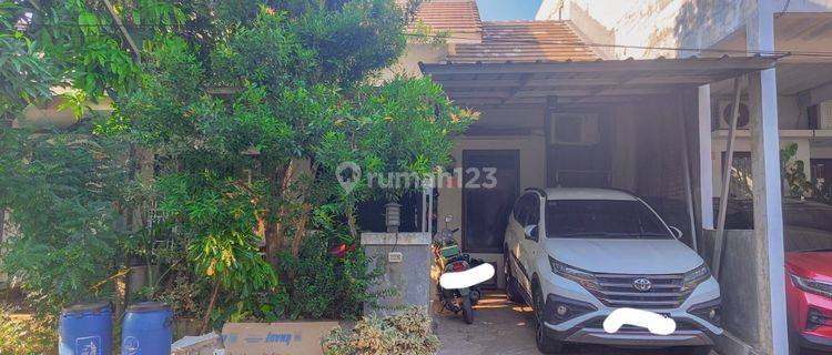 Dijual Cepat Rumah Di Kawasan Asri Dan Nyaman  Di Limo Depok 1