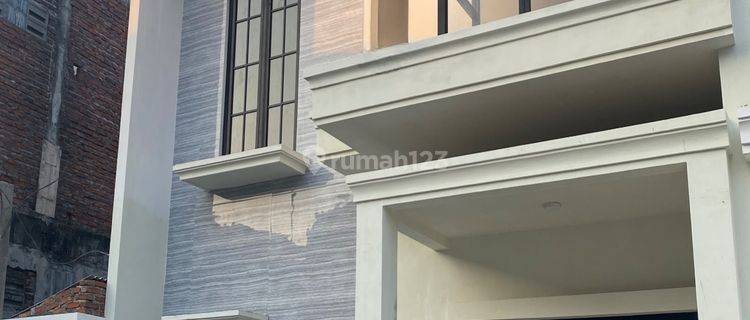 Rumah Modern 2lantai Cicilan 5jutaan Di Dekat Alun2 Kota Sidoarjo 1