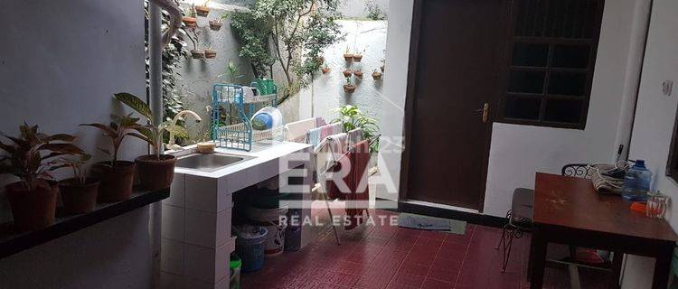 Rumah Pulo Asem Bagus standart furnish siap huni 2 lantai 1