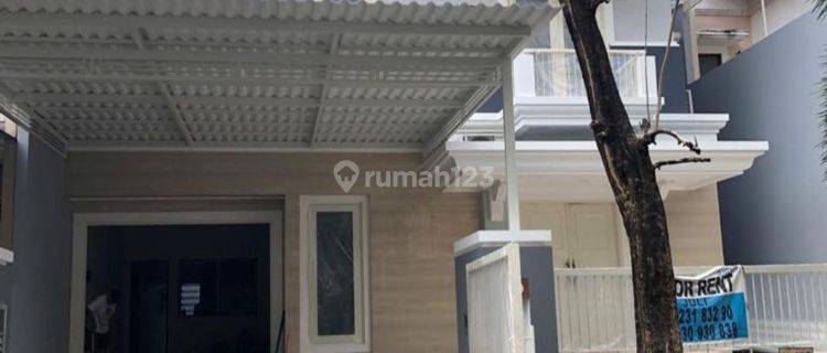 Rumah graha famili 2lt bagus siap huni 1