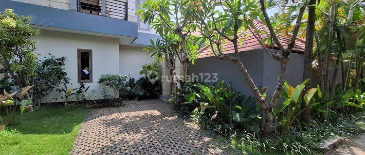 Villa Keren Sewa Jangka Panjang Jl Tukad Balian Denpasar Bali 1