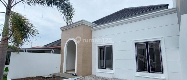 Rumah Mewah Satu Lantai Di Cluster Ngaliyan Type Milano 1