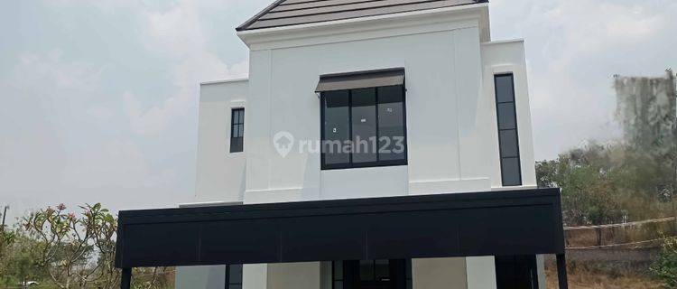 Rumah Mewah Dua Lantai Di Cluster Mewah Sambiroto Type Arista 1