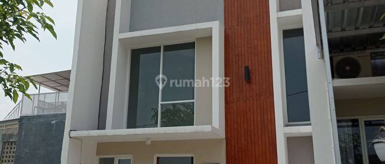 Rumah Mewah Dua Lantai Di Cluster Tembalang Type Siranda Terrace 1