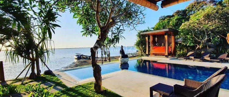 BEACHFRONT LUXURY VILLA 4BR DI KAWASAN LUXURY VILLA COMPLEX DI BENOA 1