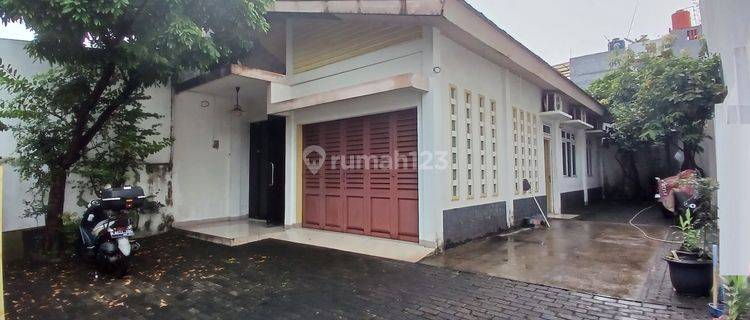 Rumah Nyaman Bisa Untuk Kantor Tidak Jauh Dari Univ Mercu Buana 1