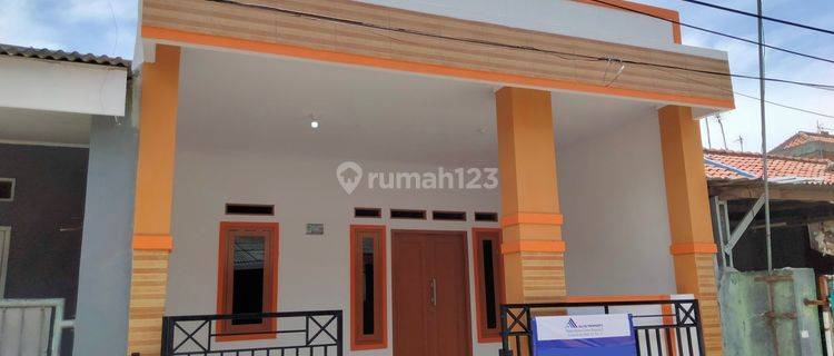 Dijual Rumah Minimalis Modern Bebas Banjir Cikarang  1