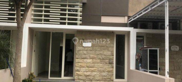 Disewakan Rumah di Menganti SHM Bagus lingkungan perumahan 1