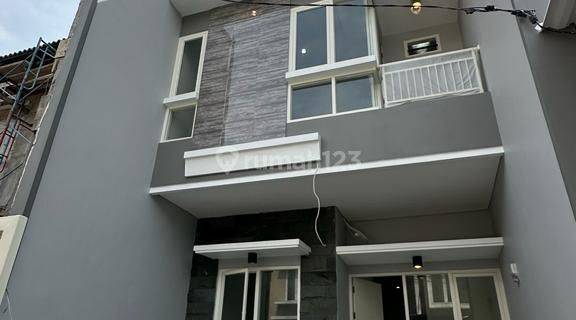 Rumah Baru Gress 2 Lantai di Prada Permai Hanya 1Man 1