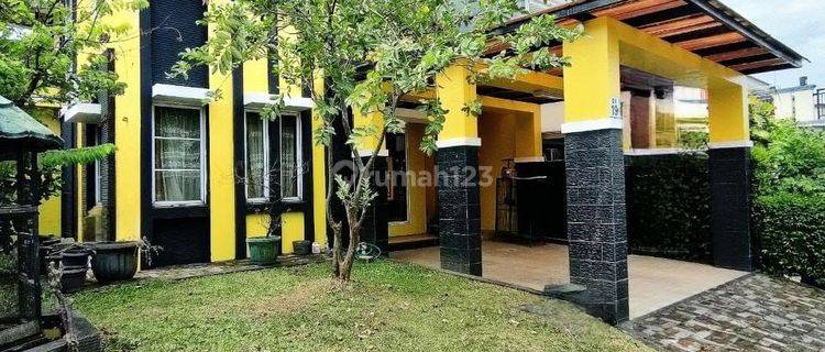 Rumah Hook Semi Furnish Di Legenda Wisata Cibubur  1