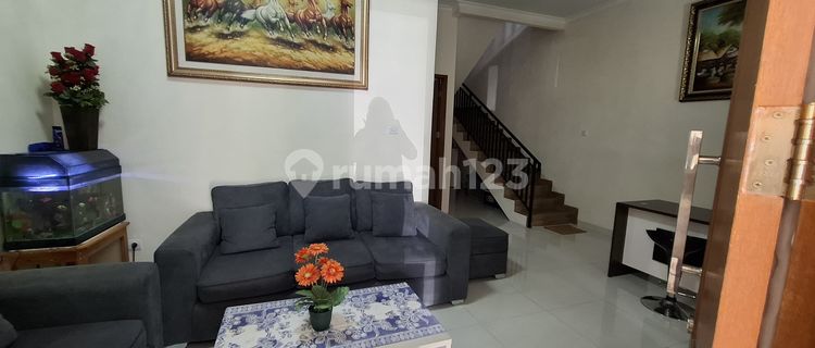 Nice Freehold House in Graha Raya 1