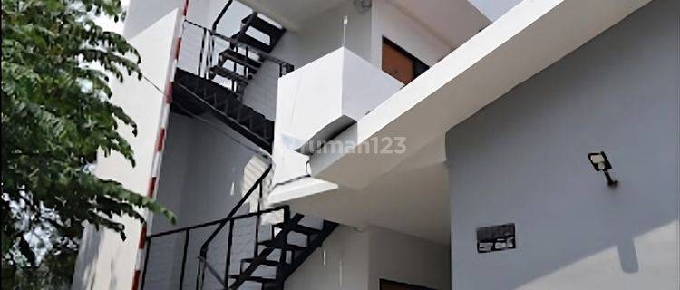 Jual Kostan 3 Lantai 16 Kamar Full Terisi Gading Serpong Umn 1