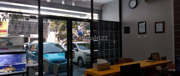 Ruko 3 Lantai Furnish Turun Harga di Peta Mainroad Bandng Kota 1