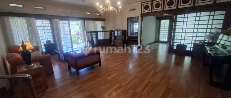 Sewa/Jual Rumah Sejuk Furnish di Cluster Setrasari Indah Bandung 1