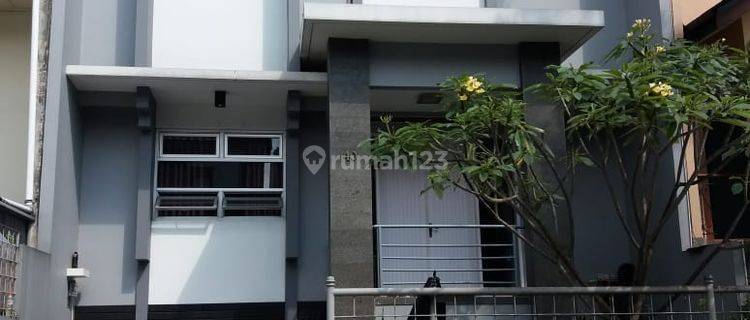 Rumah Murah 2 Lantai siap huni di Komplek Setra Duta Bandung 1