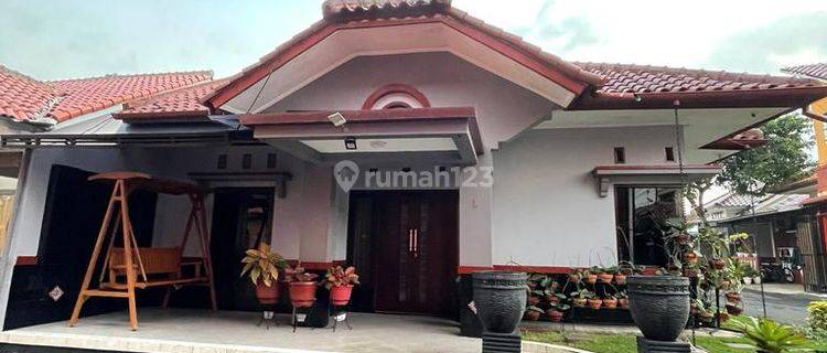 Rumah Semi Furnish Strategis di Pusat Kota Tasikmalaya 1