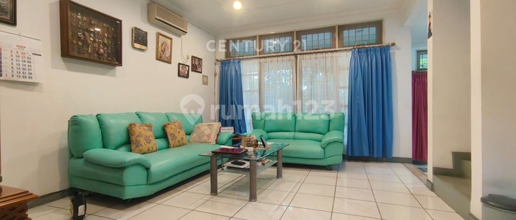 For Sale 2-Story House Best Price In Mertilang Bintaro AM13718 1