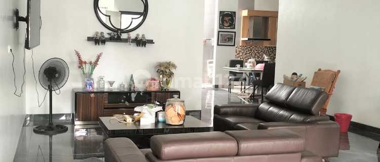 Dijual Rumah 1 lantai sudah renovasi di Sektor 1 B  1