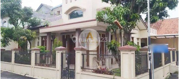 Rumah dibawah harga pasar SHM di komplek margahayu permai Bandung 1