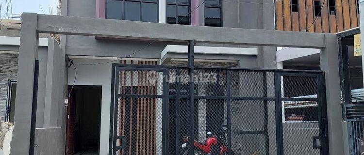 Dijual Rumah Baru Kalikepiting Surabaya 1