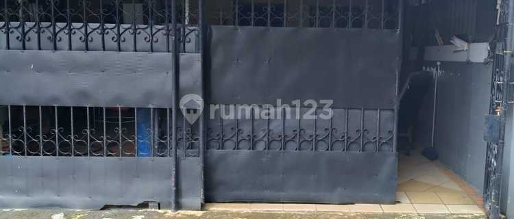 Affordable 1.5-Story House in Citra 1 1