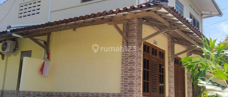 Guest house dan rumah tinggal di pusat kota Solo good investment 1