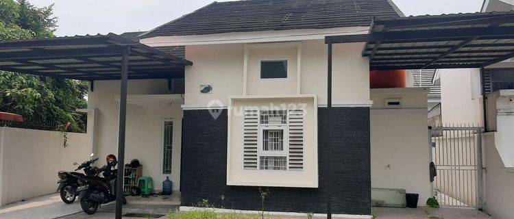 Rumah dijual Type 80, Disamping Kampus UNRI Panam 1