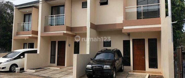 Rumah Murah 2lantai Dekat Jalan Raya Utama Di Jatiasih 1