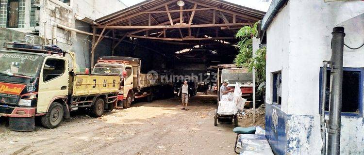 Gudang Di Jln Raya Palmerah Barat Tanah Abang Jakpus 1