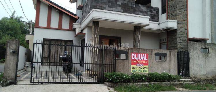 Rumah minimalis modern di Cibubur City Griya Nusantara 1