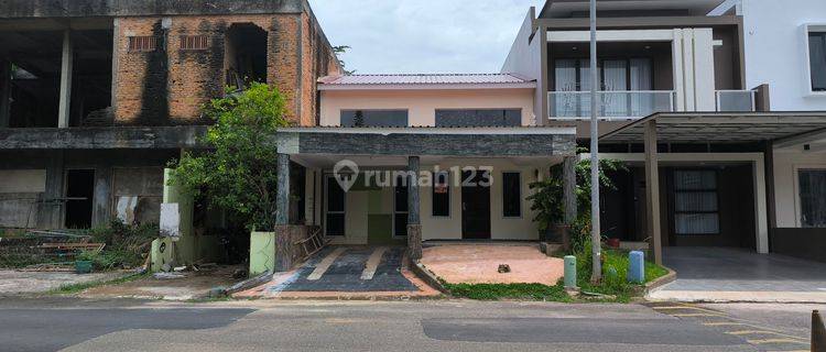 Rumah 2 Lantai Beverly Green Row Jalan Besar Batam 1