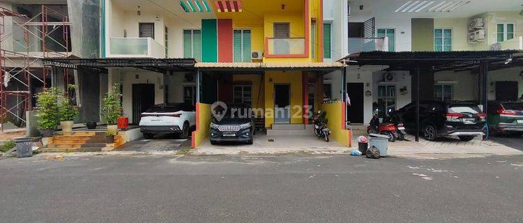 Rumah 2,5 Lantai Permata Regency Siap Huni Batam 1