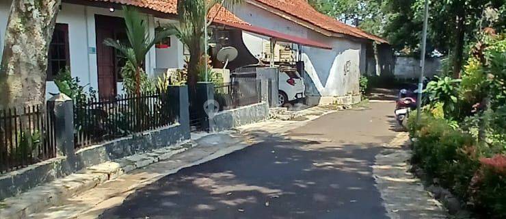 Rumah Dan Kebun Di Jl Pahlawan Bondongan Bogor 1