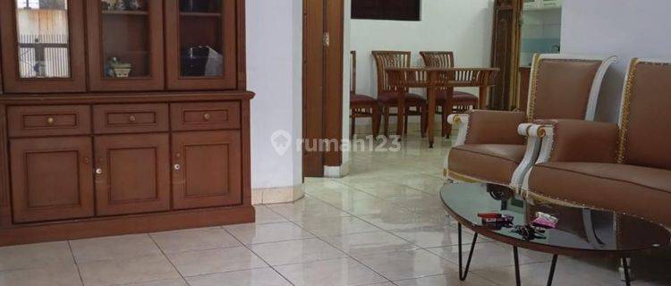 Rumah 2 Lantai Siap Huni SHM di Bendungan Hilir, Jakarta Pusat 1