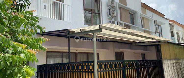 Disewakan Rumah Posisi Hook Plus AC Cluster Cassia, Jakarta Graden City, Cakung, 007 1