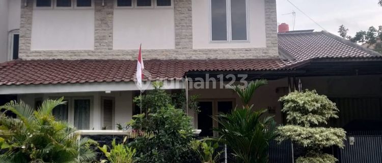 Rumah Asri Tanah Luas 9 Menit ke Stasiun Depok Baru Dibantu KPR J35459 1