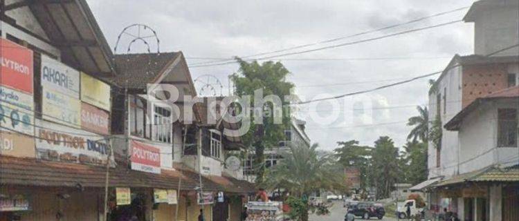 Di  Ruko Di Citra 2 lantai. lebar 5 meter x 15 meter. Sangat cocok untuk usaha apa saja. lokasi pertokoan yang sangat ramai. 1