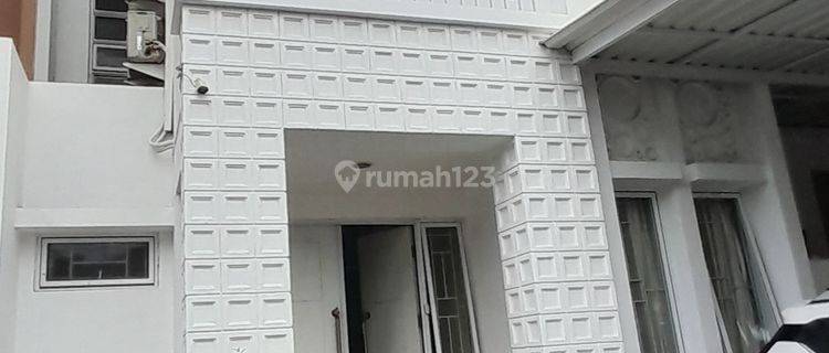 Rumah Siap Huni di Cluster Water Spring Grand Wisata Bekasi Harga Murah 1