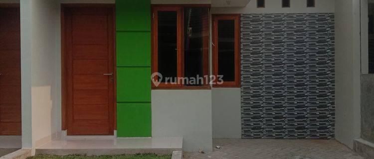 Rumah minimalis 400 jt-an  DP 0  bebas banjir akses strategis  1